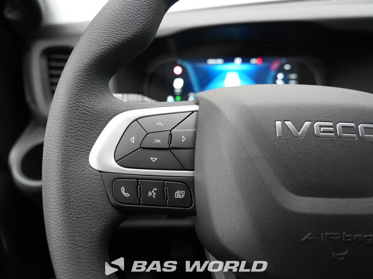 Other : Iveco Daily 35S16 Stängda lastbilskarosser
