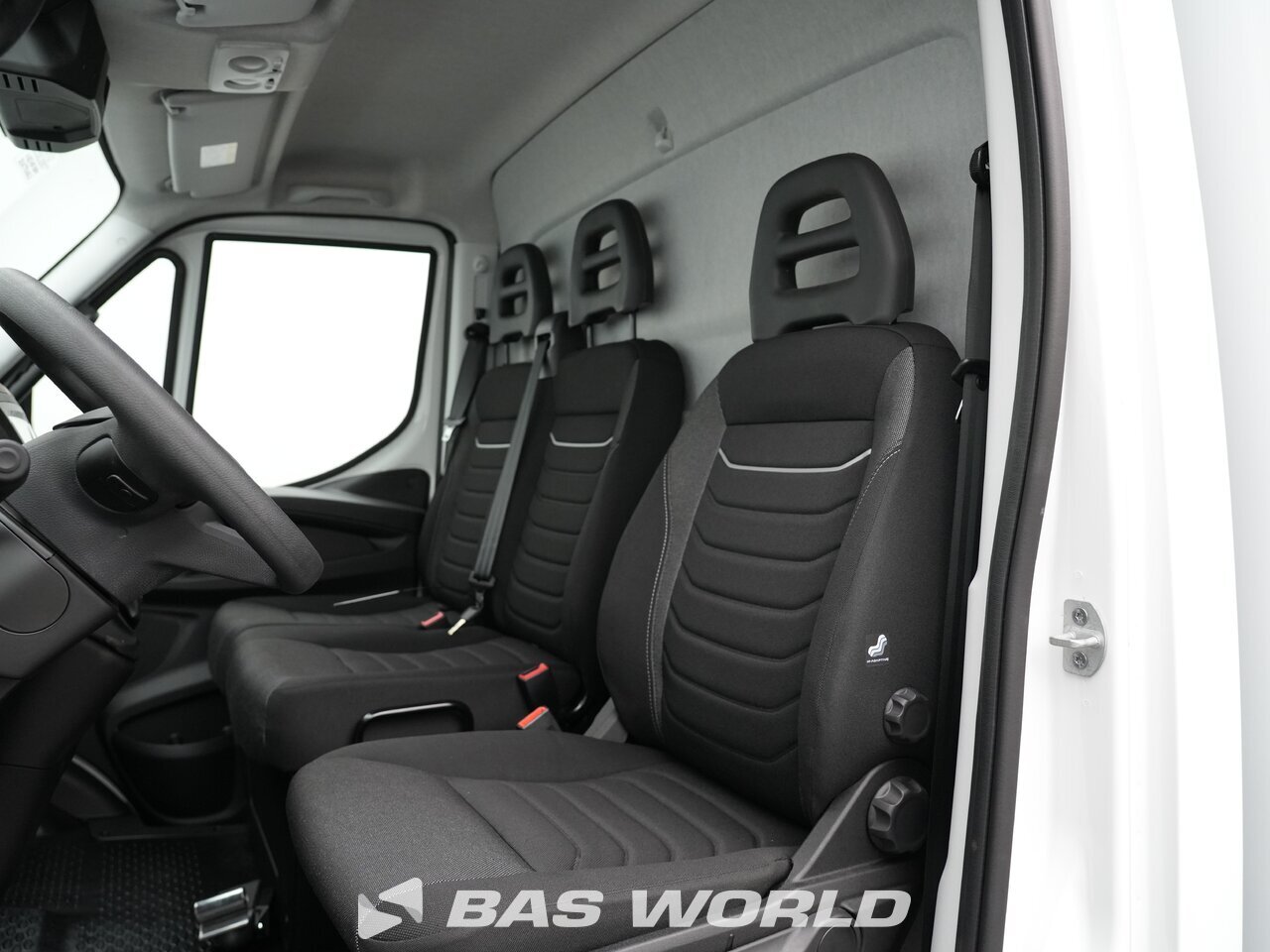 Other : Iveco Daily 35S16 Stängda lastbilskarosser