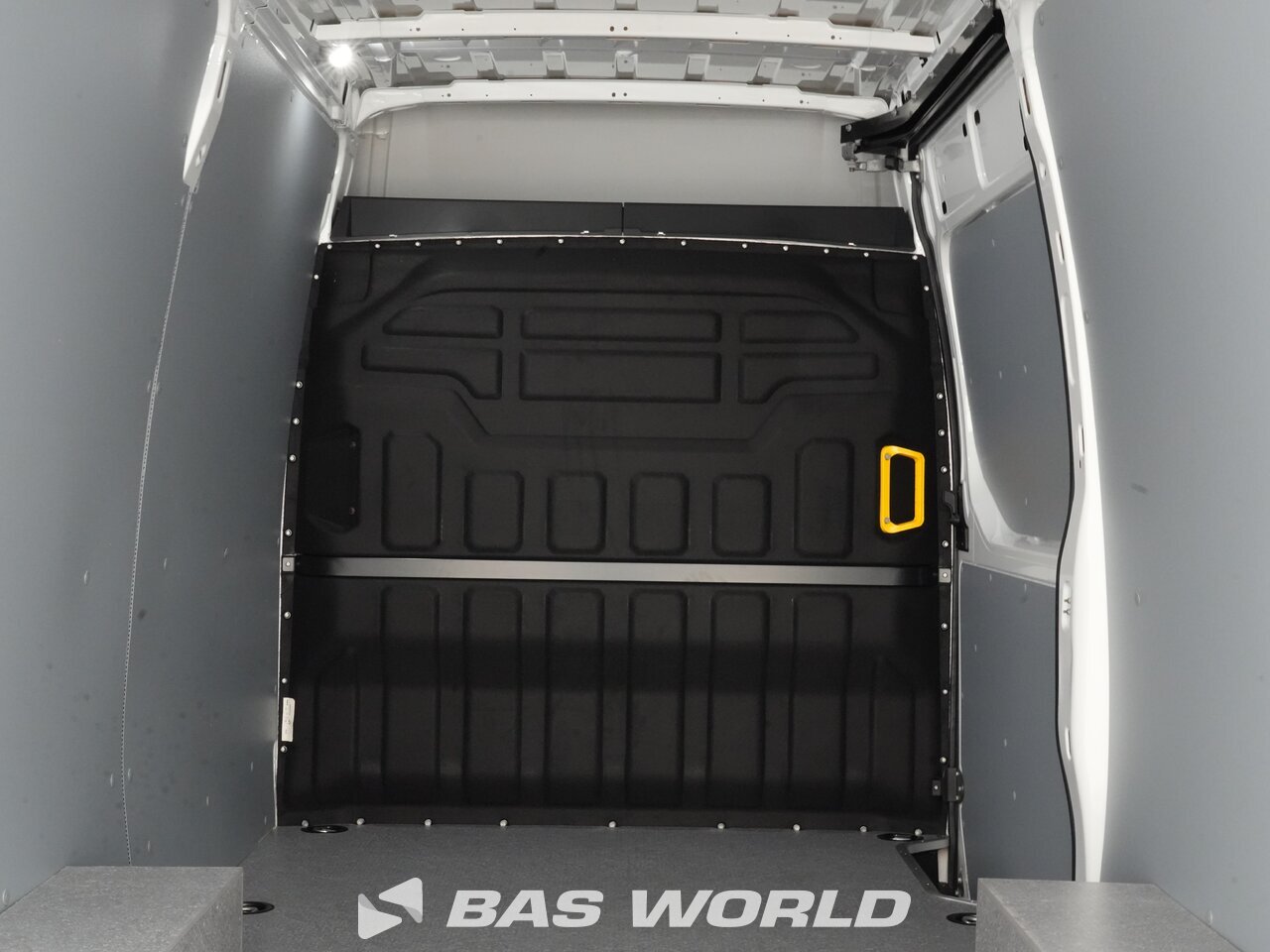 Other : Iveco Daily 35S18 Duba închisă