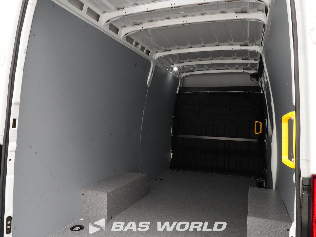 Other : Iveco Daily 35S18 Suljettu pakettiauto