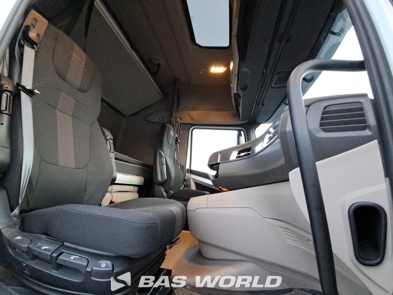 Other : DAF XG 480 Vetopöytäauto