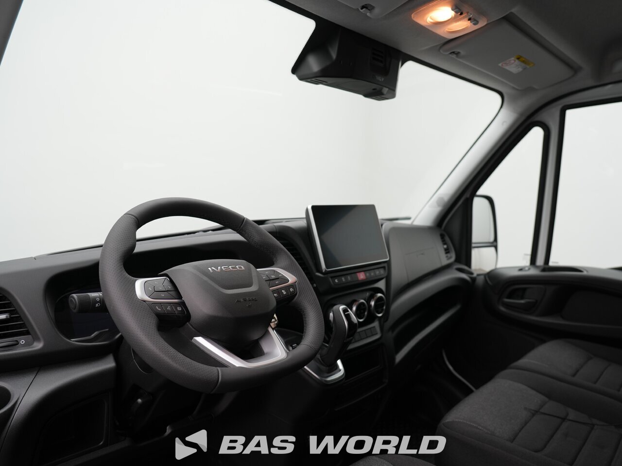 Other : Iveco Daily 35S18 Затворен ван
