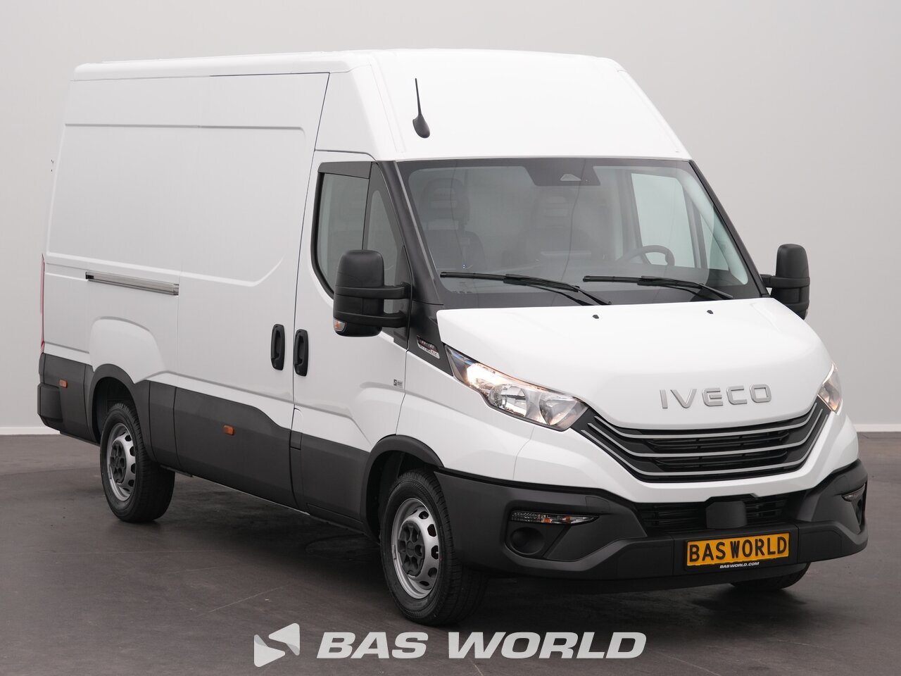 Other : Iveco Daily 35S18 Затворен ван