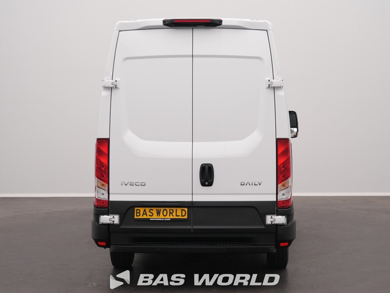 Other : Iveco Daily 35S18 Затворен ван