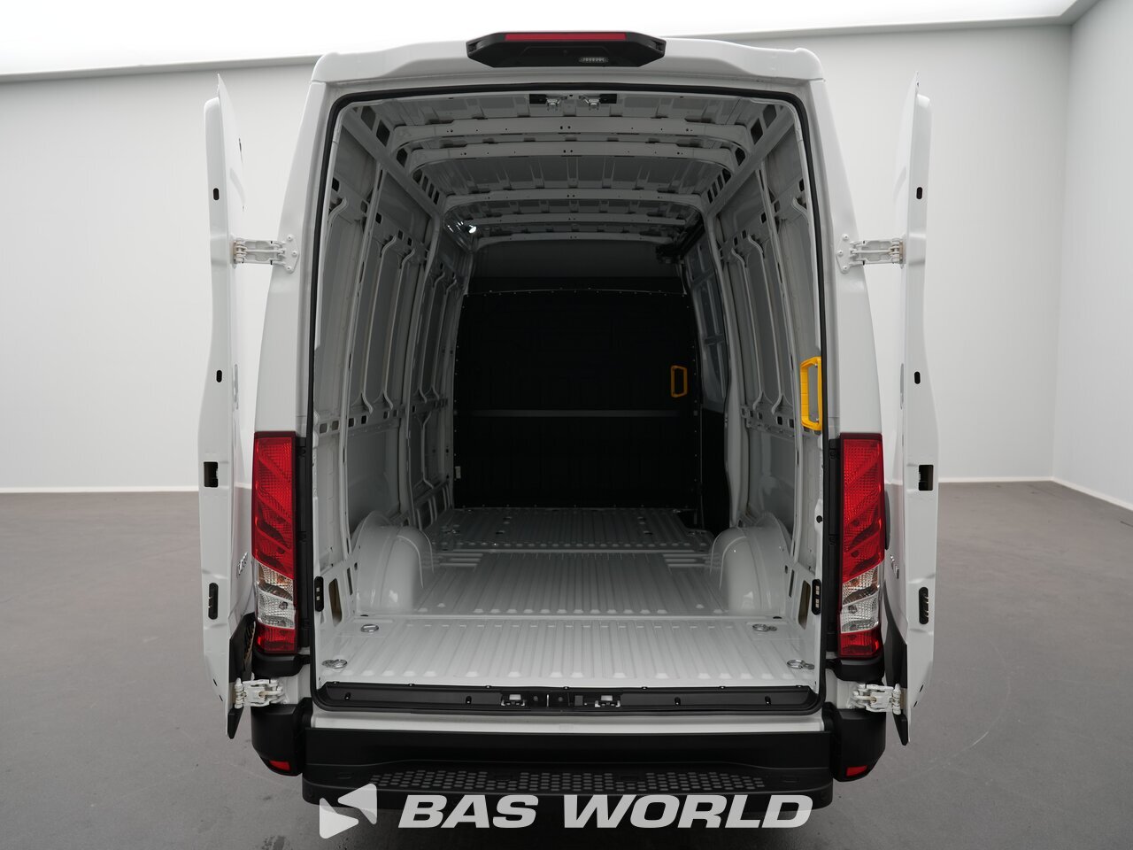 Other : Iveco Daily 35S18 Затворен ван
