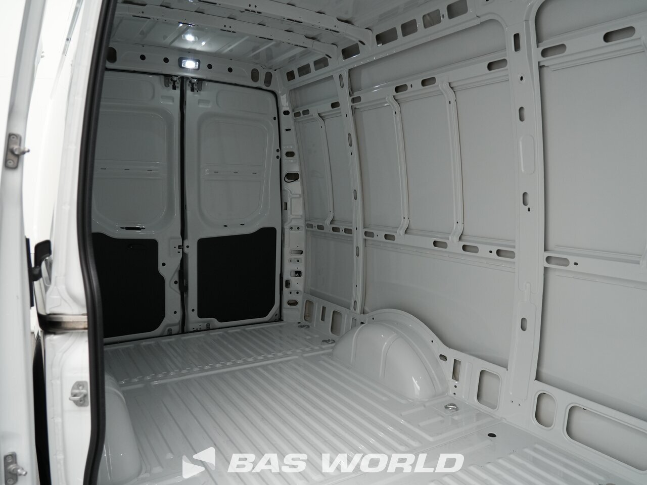 Other : Iveco Daily 35S18 Furgonetka