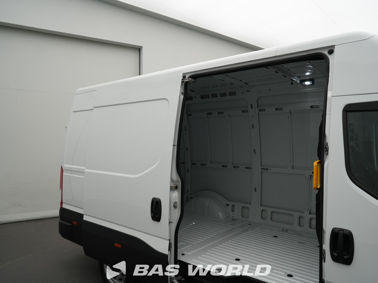Other : Iveco Daily 35S18 Furgonetka