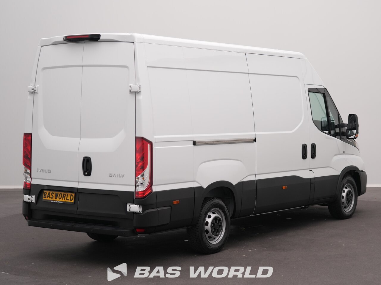 Other : Iveco Daily 35S18 Kastenwagen