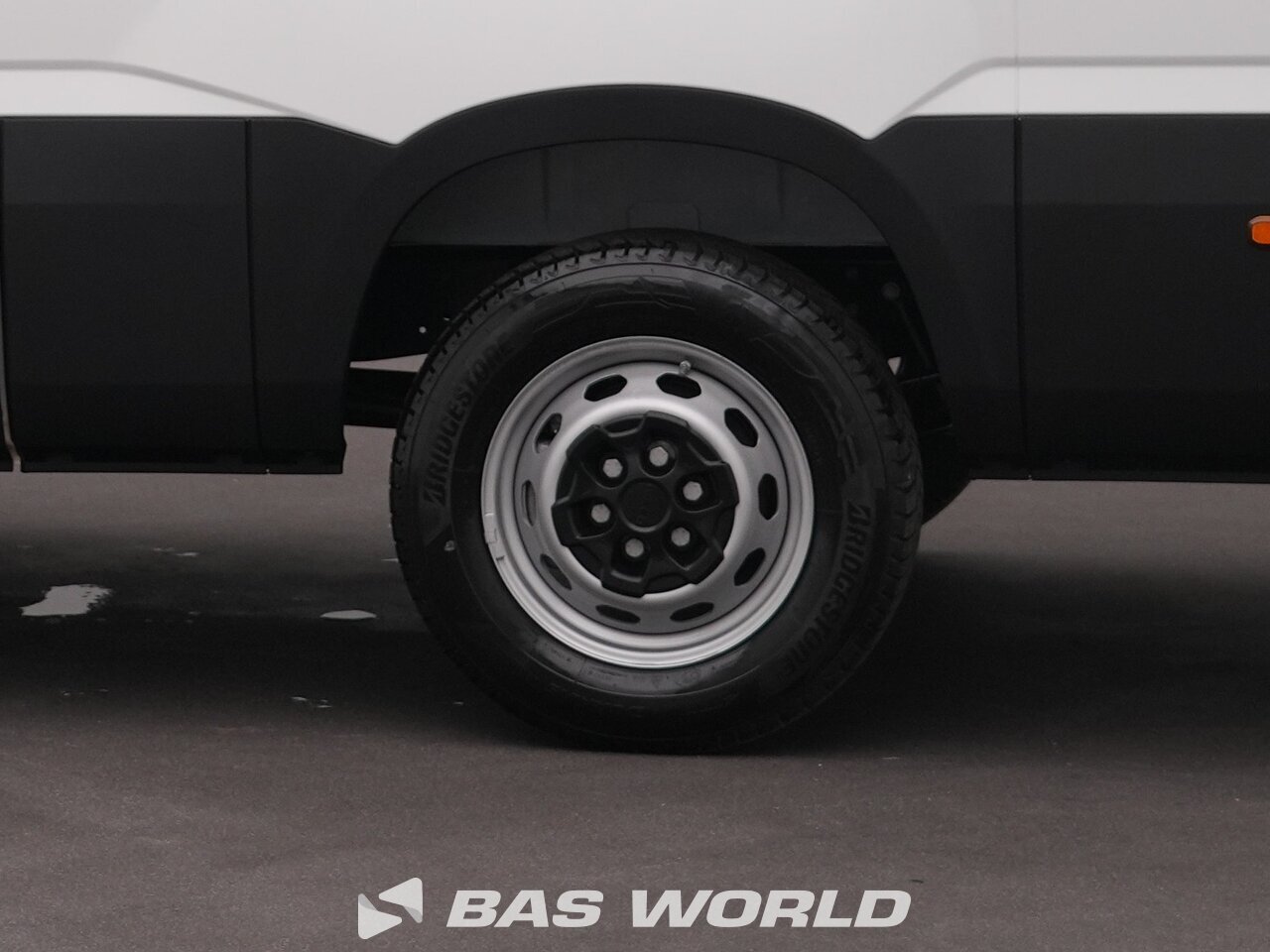 Other : Iveco Daily 35S18 Kastenwagen