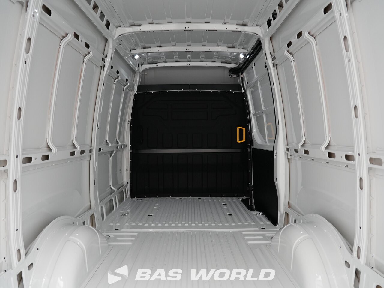 Other : Iveco Daily 35S18 Затворен ван