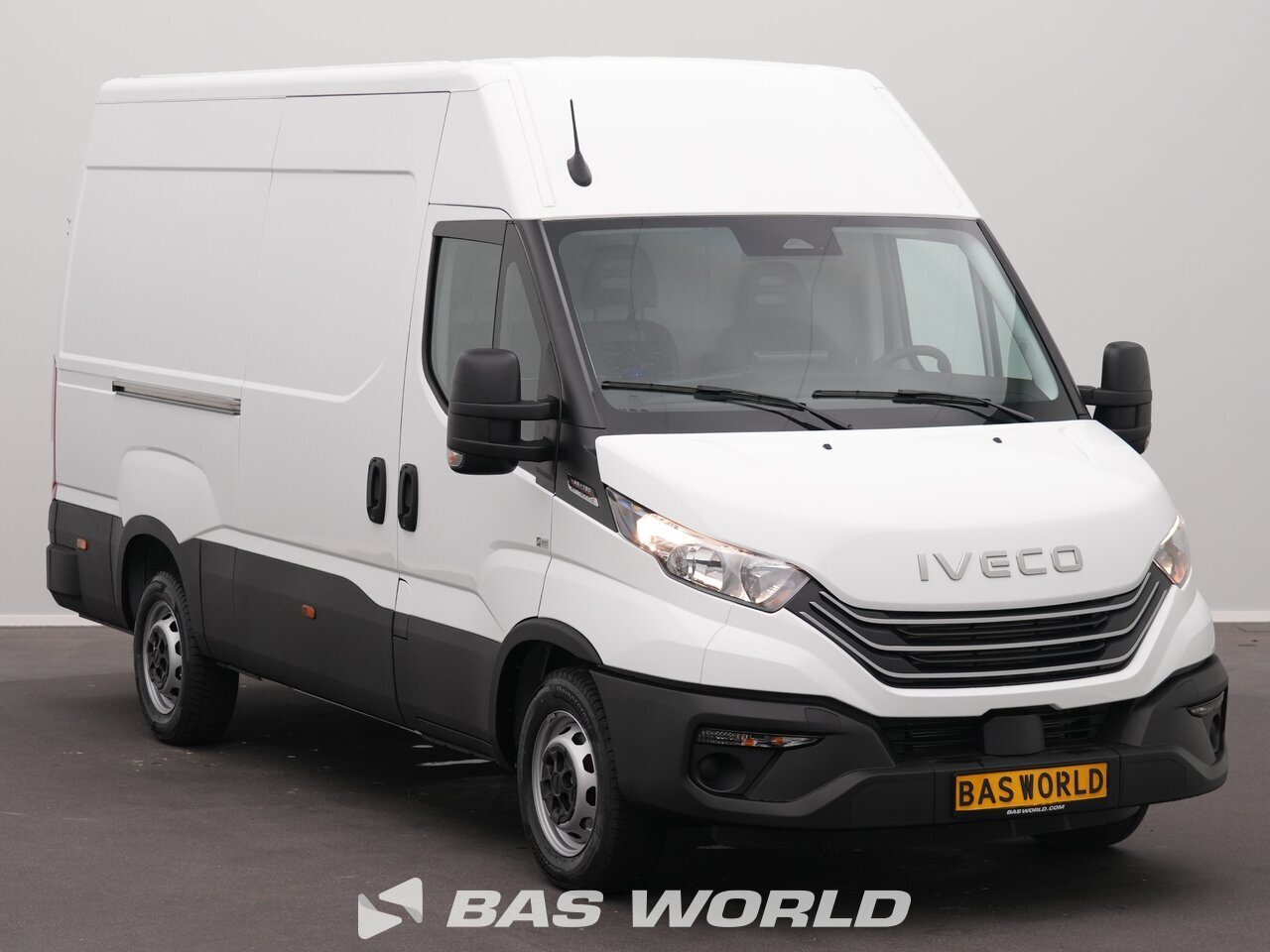 Other : Iveco Daily 35S18 Затворен ван