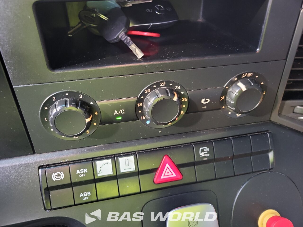 Other : Mercedes Arocs 2636 Betonpumpe