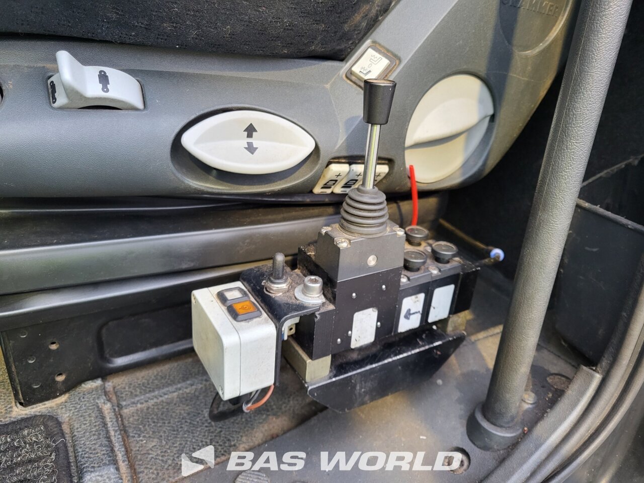 Other : Mercedes Actros 2532 شاحنة ذات خطاف