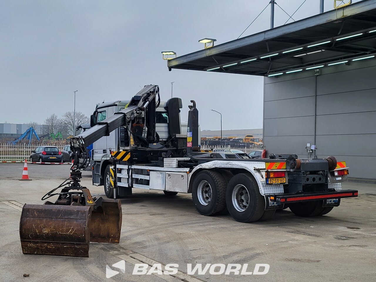 Other : Mercedes Actros 2532 شاحنة ذات خطاف