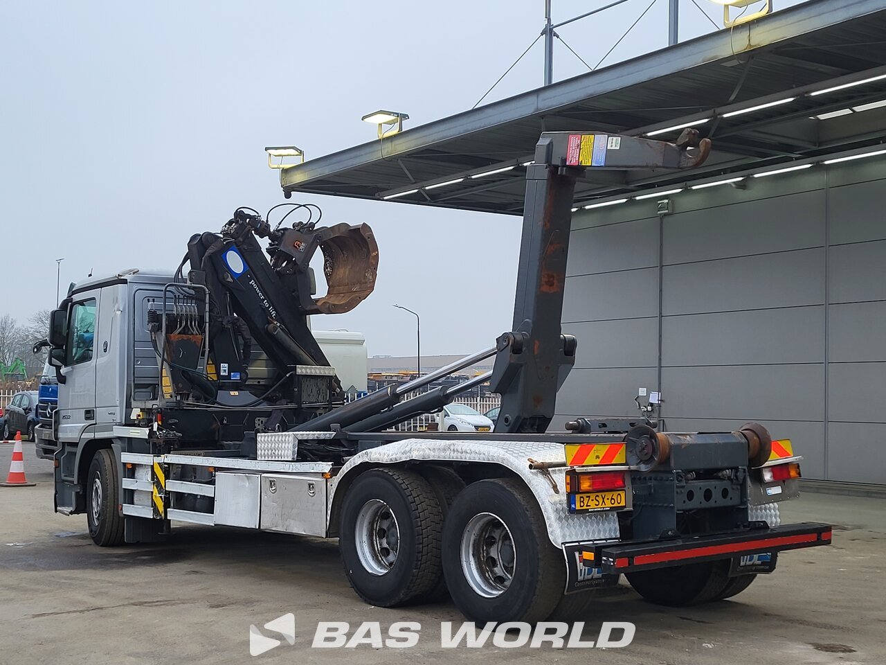 Other : Mercedes Actros 2532 شاحنة ذات خطاف