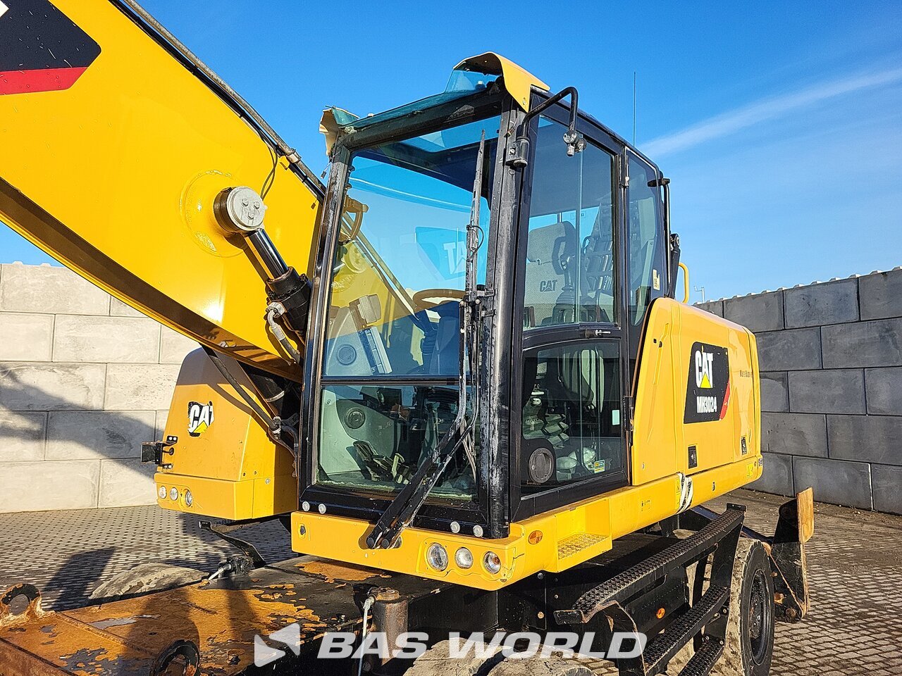 Other : Caterpillar MH3024 مناولات المخلفات مناولات صناعية