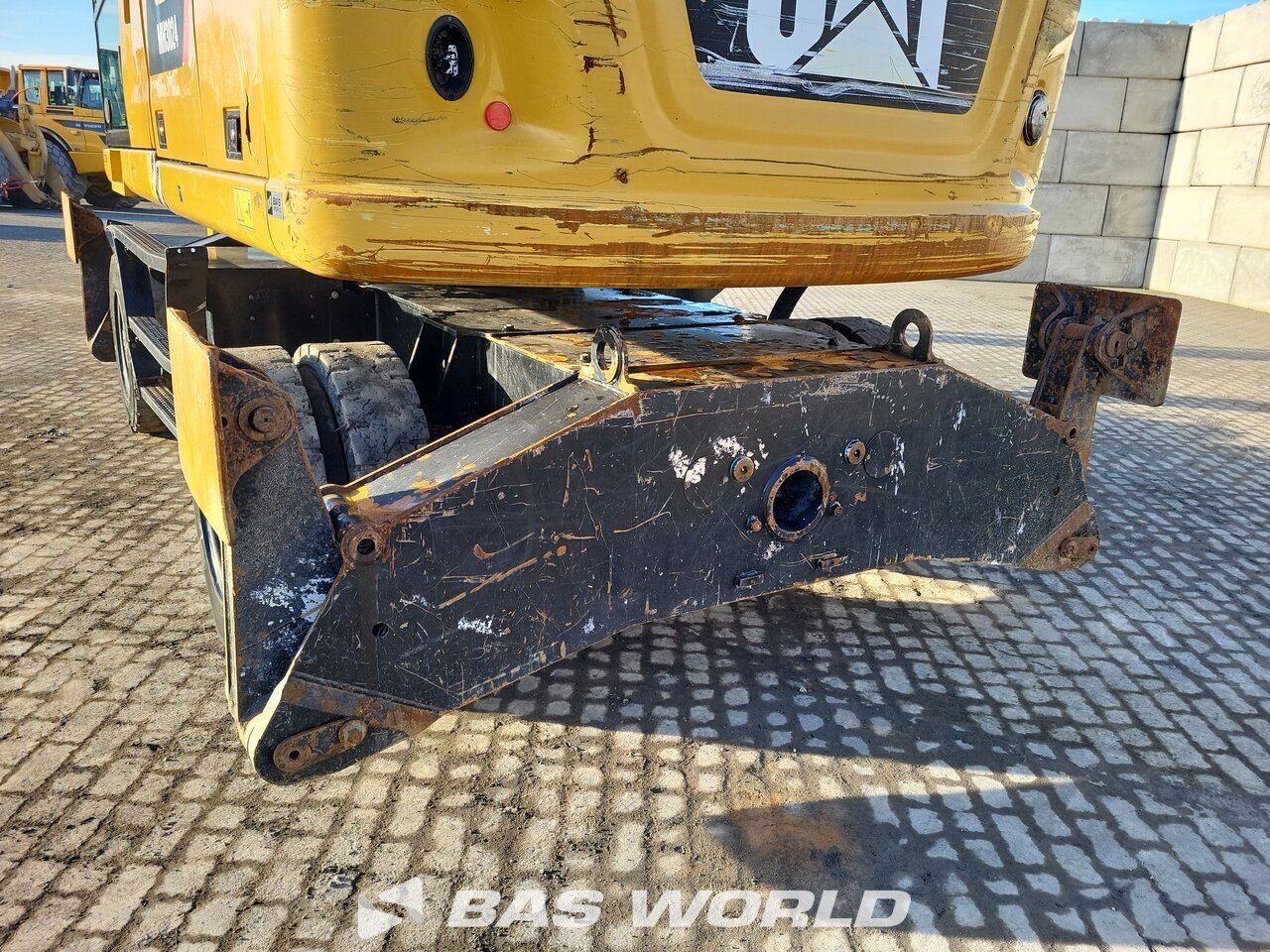 Other : Caterpillar MH3024 مناولات المخلفات مناولات صناعية