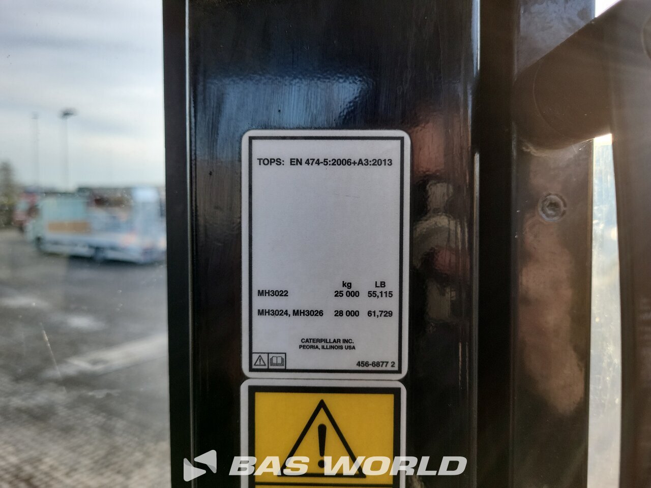 Other : Caterpillar MH3024 مناولات المخلفات مناولات صناعية
