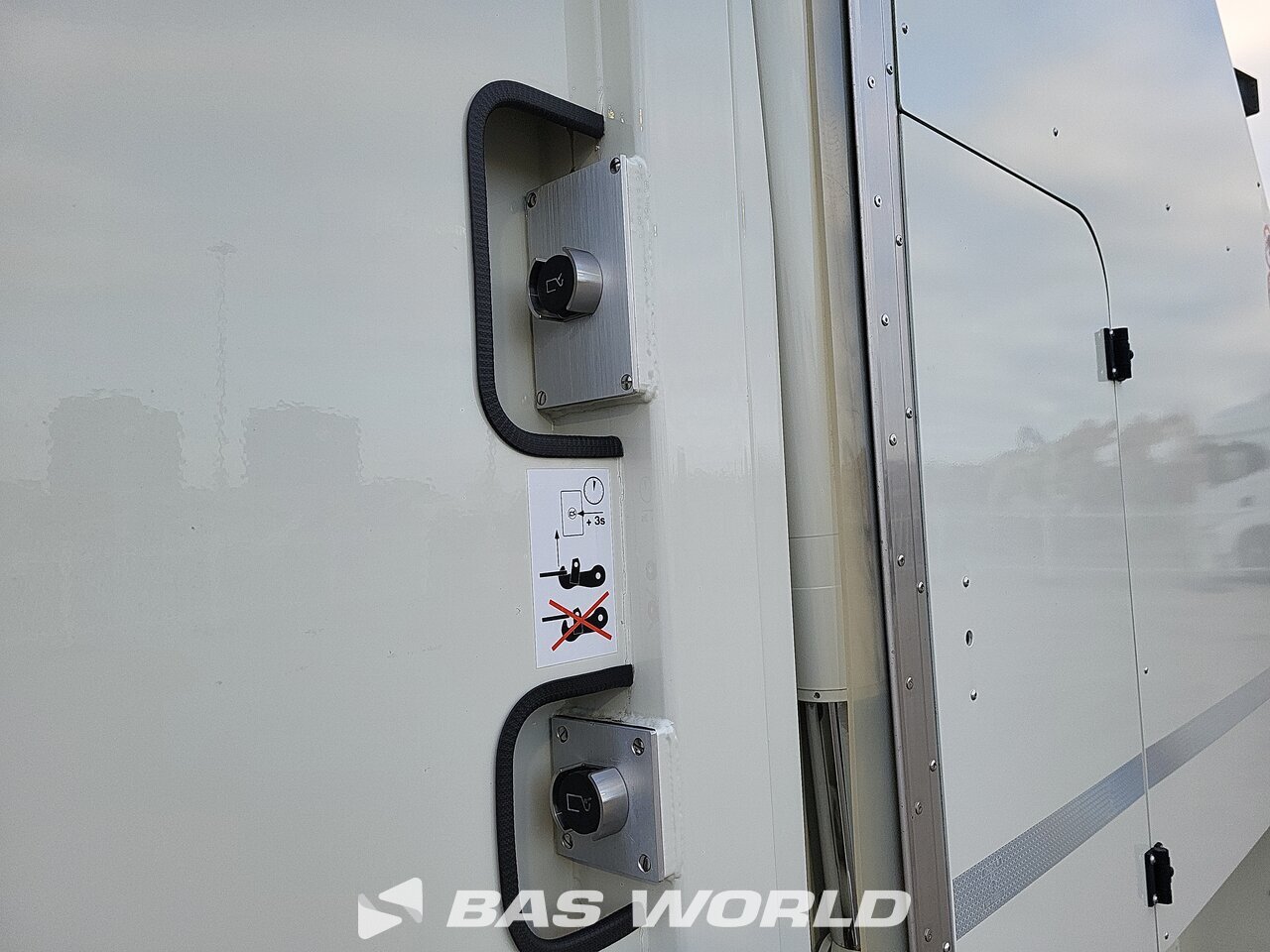 Other : DAF LF 230 Camion dell'immondizia