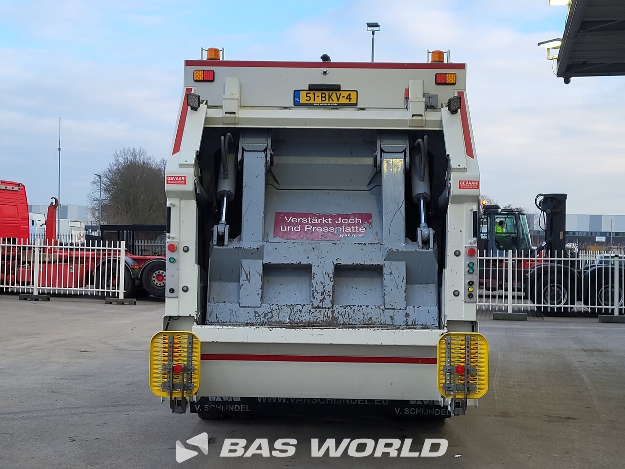 Other : DAF LF 230 Camion dell'immondizia