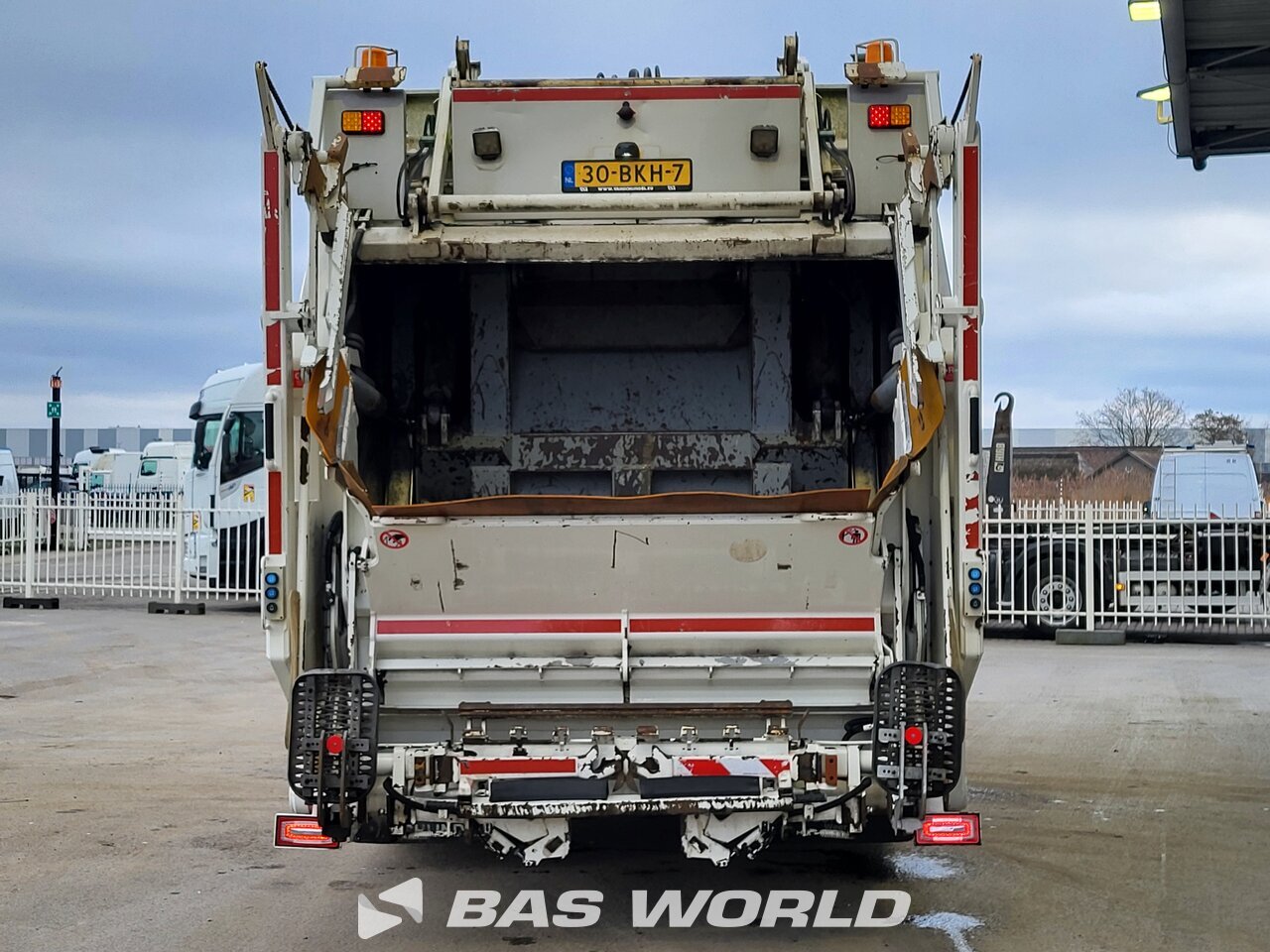 Other : Volvo FM 330 Camião do lixo