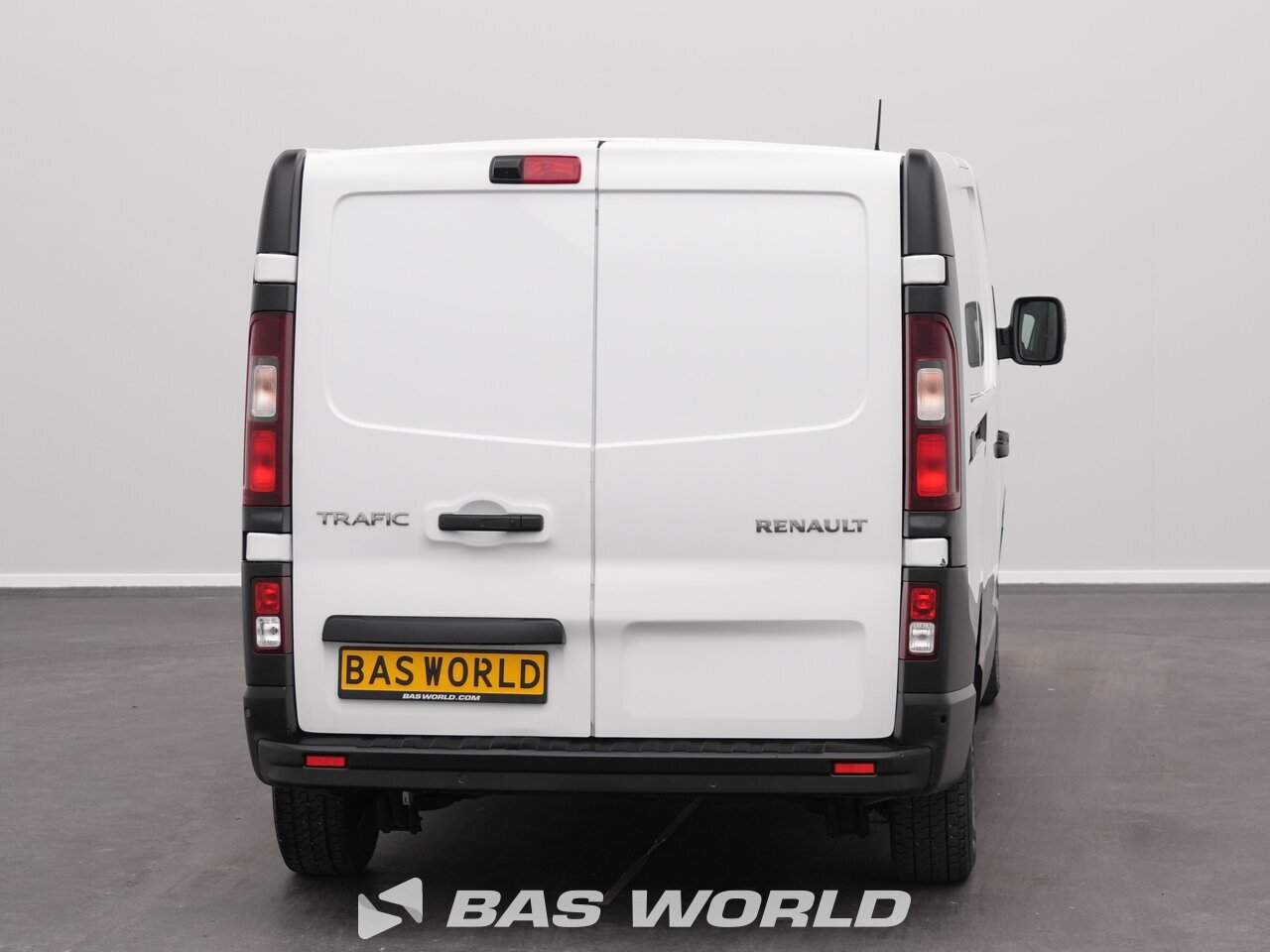 Other : Renault Trafic 130pk Suljettu pakettiauto