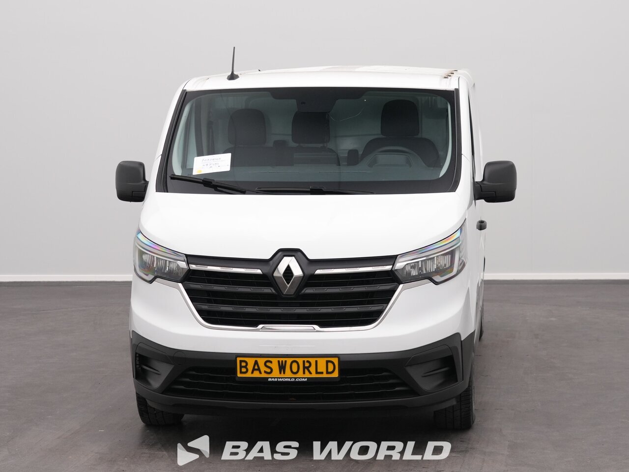 Other : Renault Trafic 130pk Suljettu pakettiauto