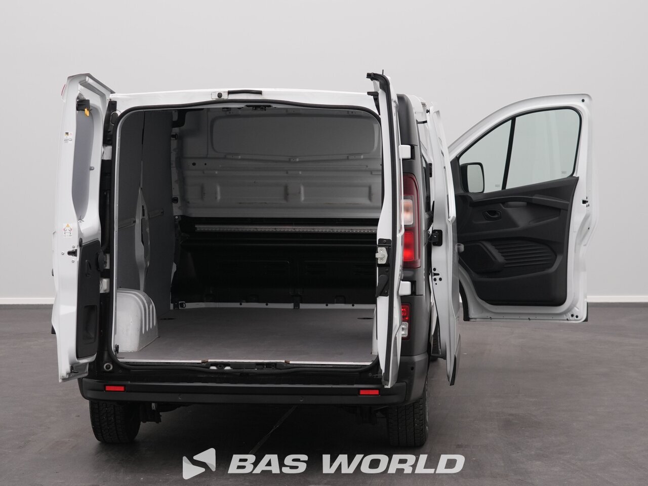 Other : Renault Trafic 130pk Suljettu pakettiauto