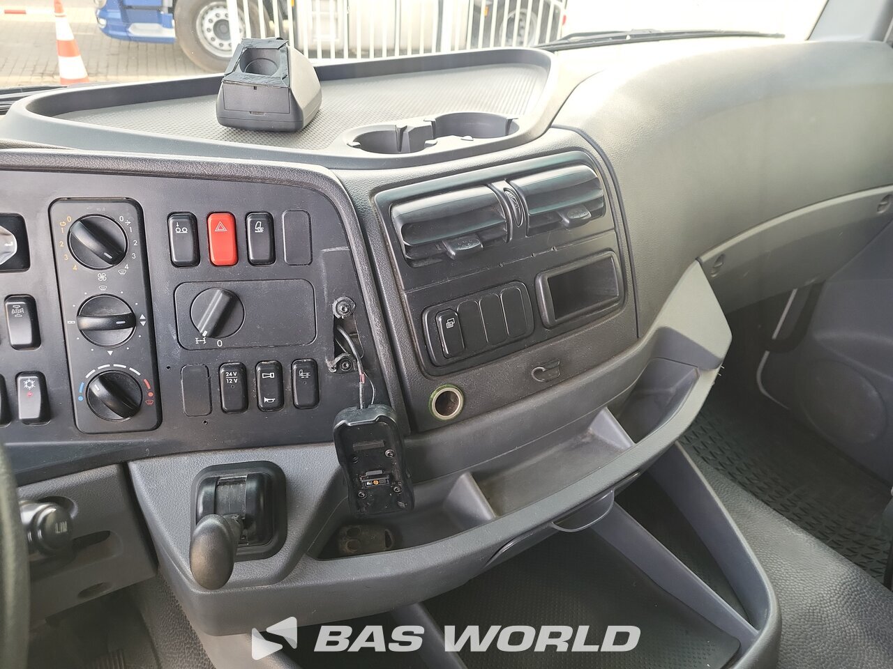 Other : Mercedes Axor 2540 Dropside camion