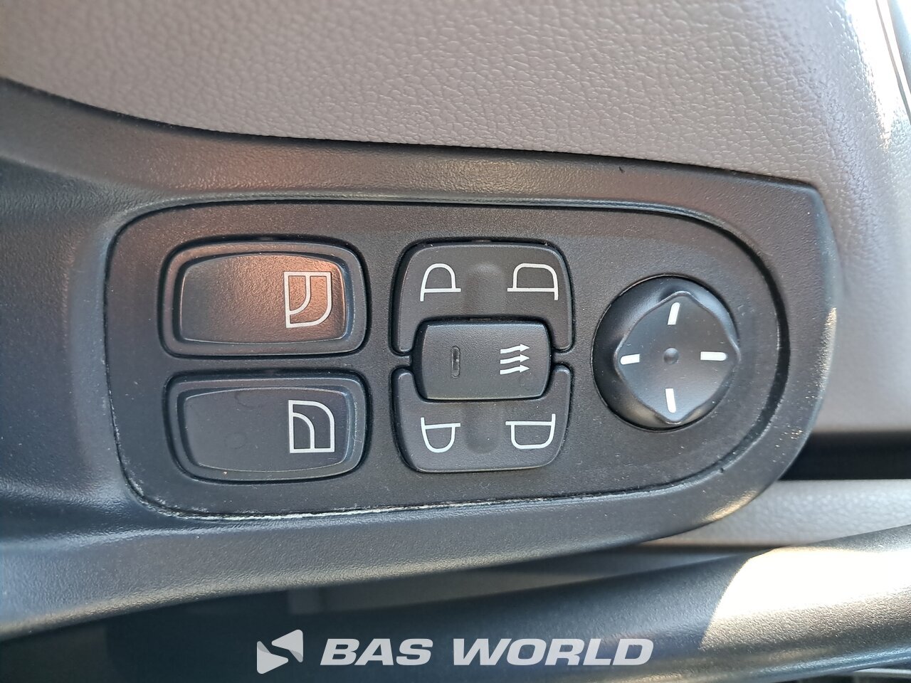 Other : DAF XF 480 شاحنات الحاويات
