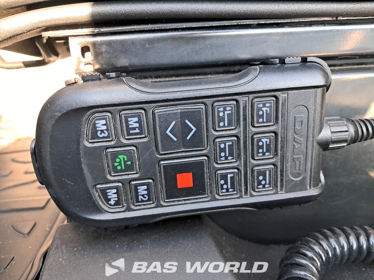 Other : DAF XF 480 شاحنات الحاويات