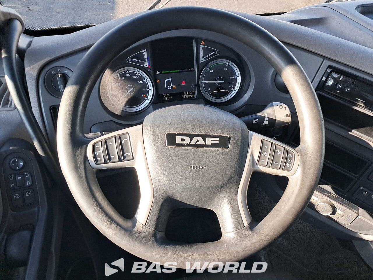 Other : DAF XF 480 شاحنات الحاويات