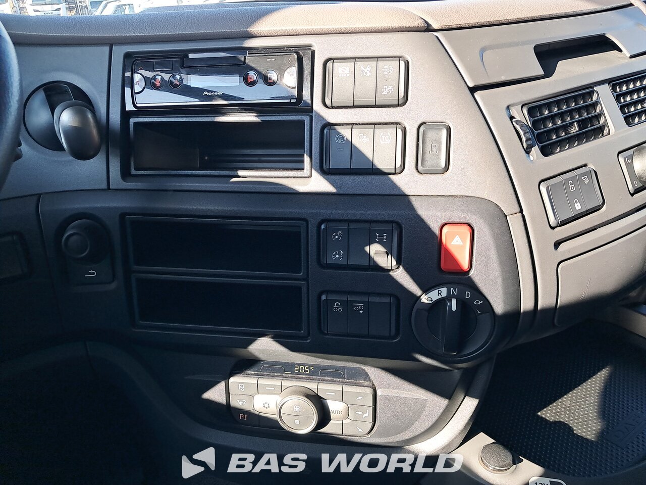 Other : DAF XF 480 شاحنات الحاويات