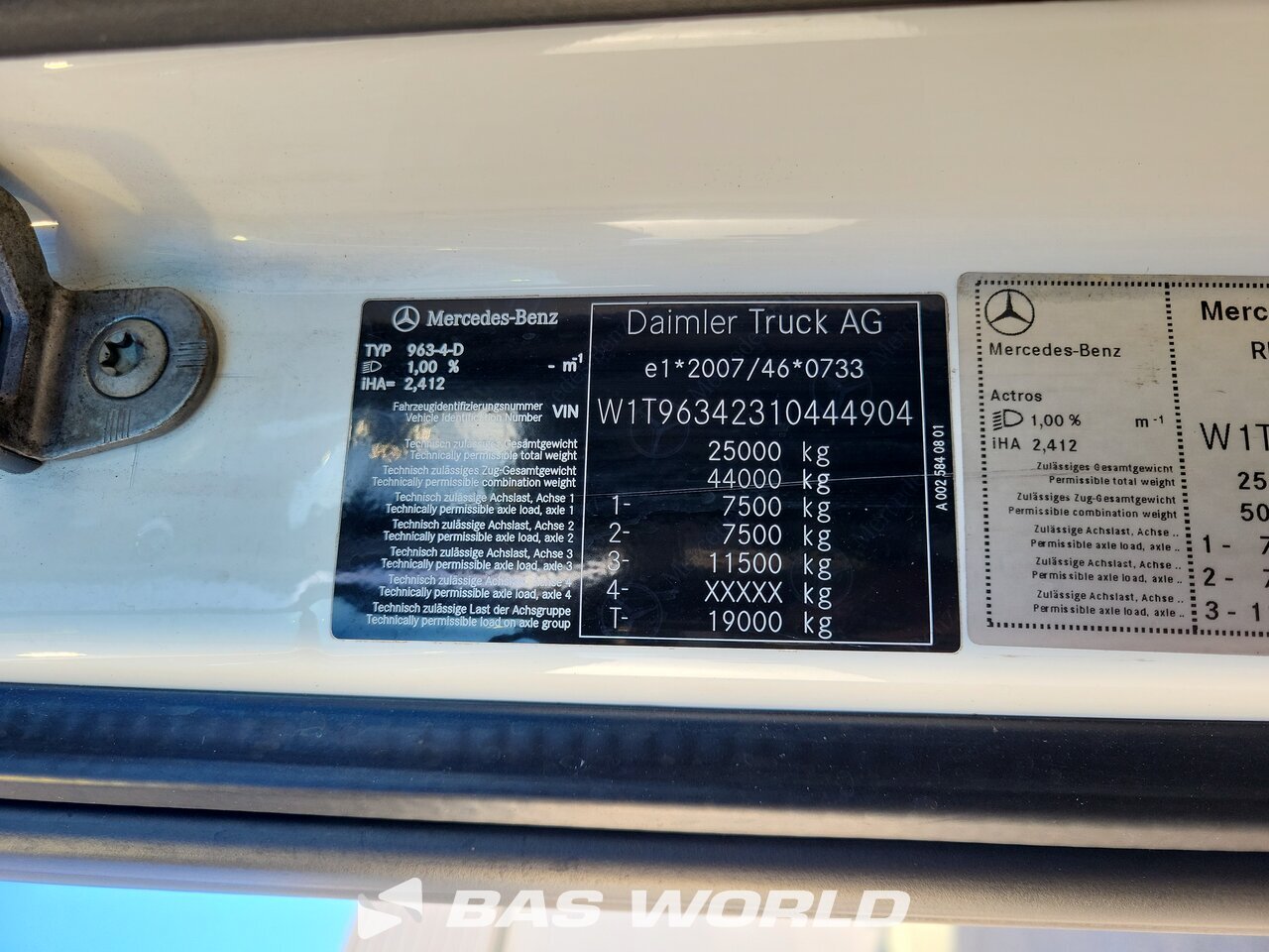 Other : Mercedes Actros 2545 Влекач
