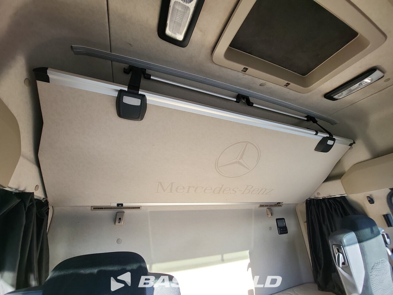 Other : Mercedes Actros 2545 Влекач