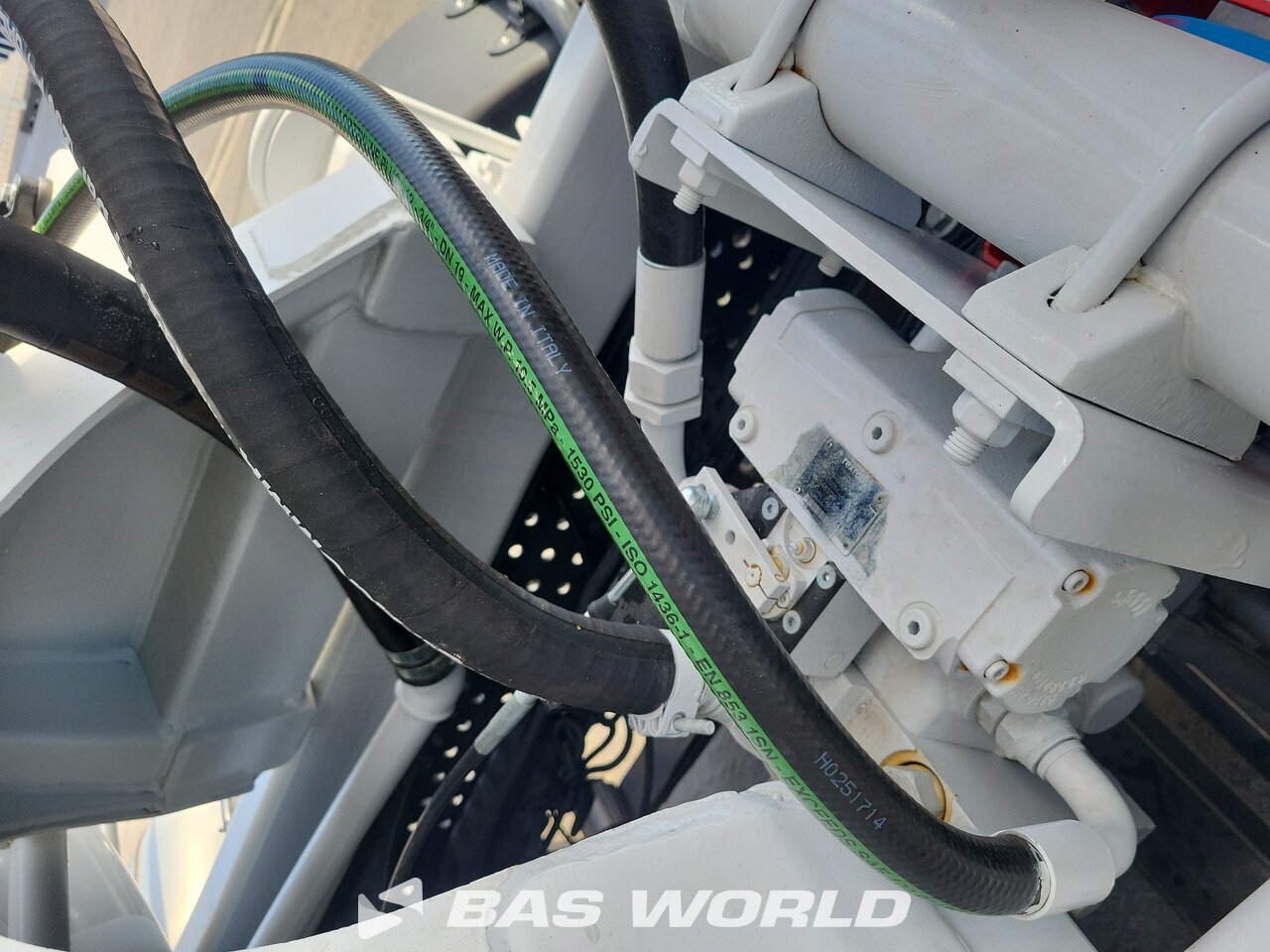 Other : Mercedes Arocs 4142 شاحنة خلاطة خرسانة
