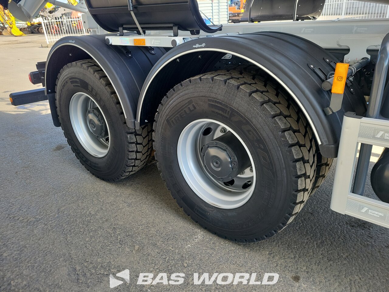 Other : Mercedes Arocs 4142 شاحنة خلاطة خرسانة