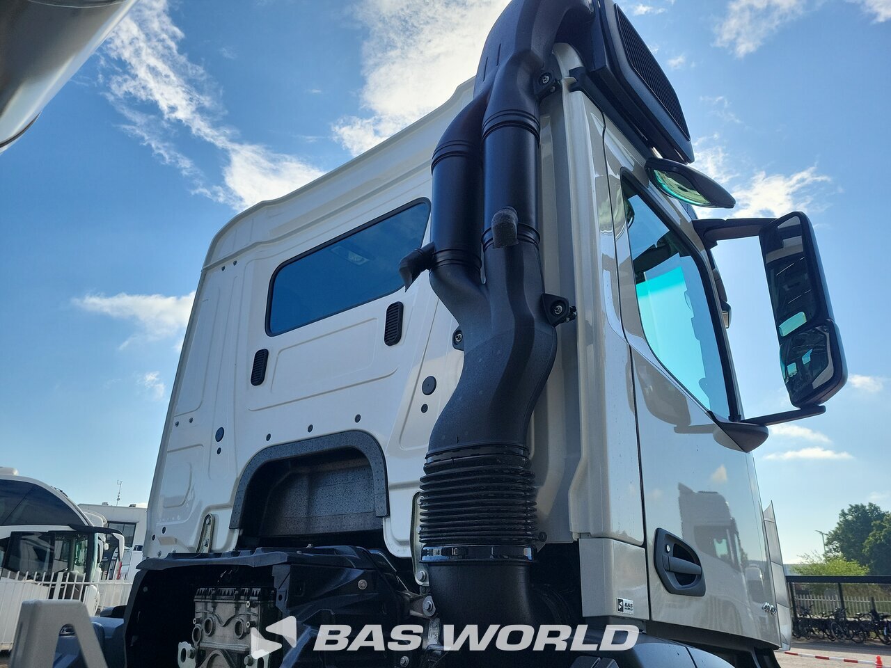 Other : Mercedes Arocs 4142 شاحنة خلاطة خرسانة