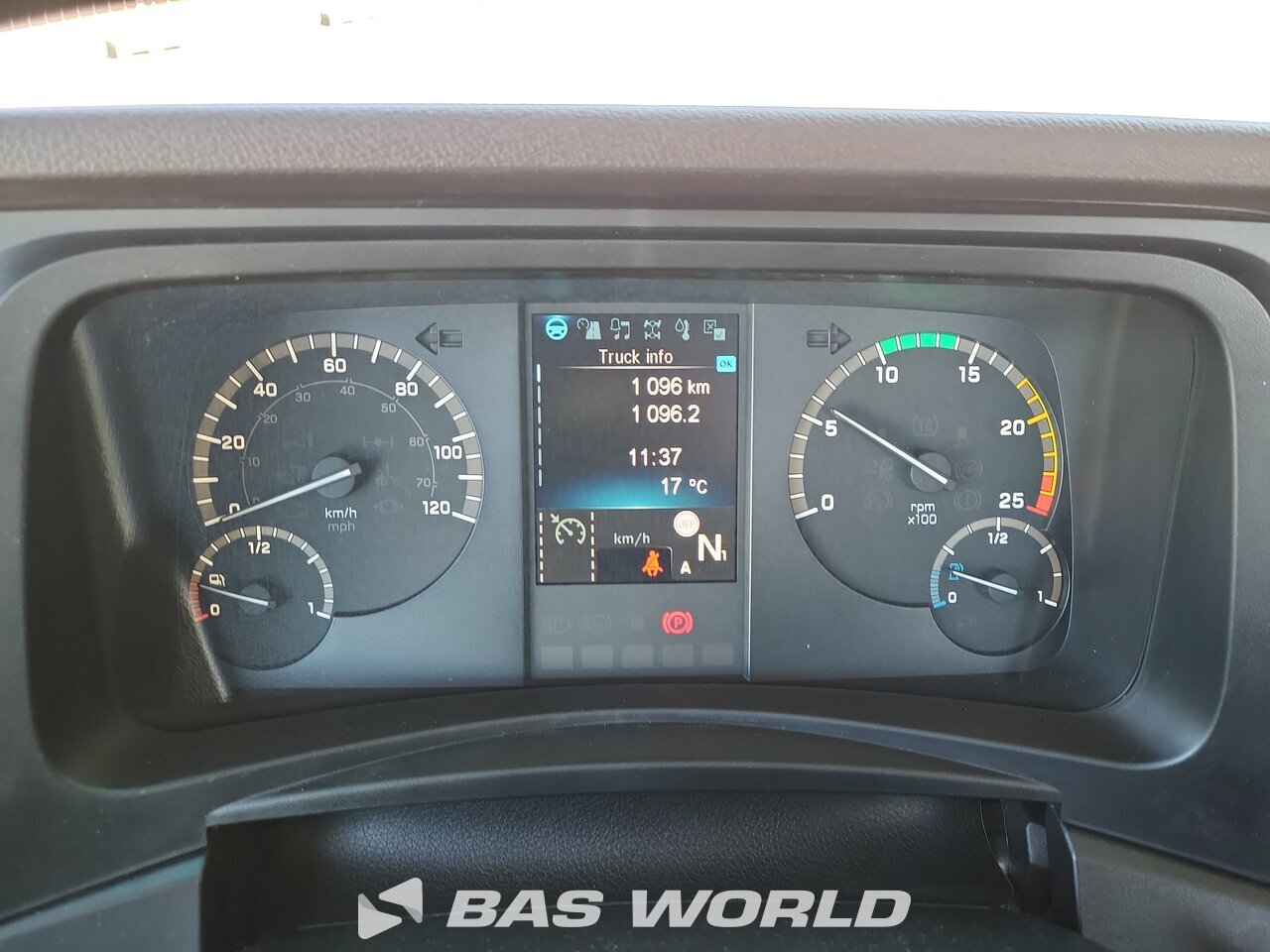 Other : Mercedes Arocs 4142 Camion betoniera