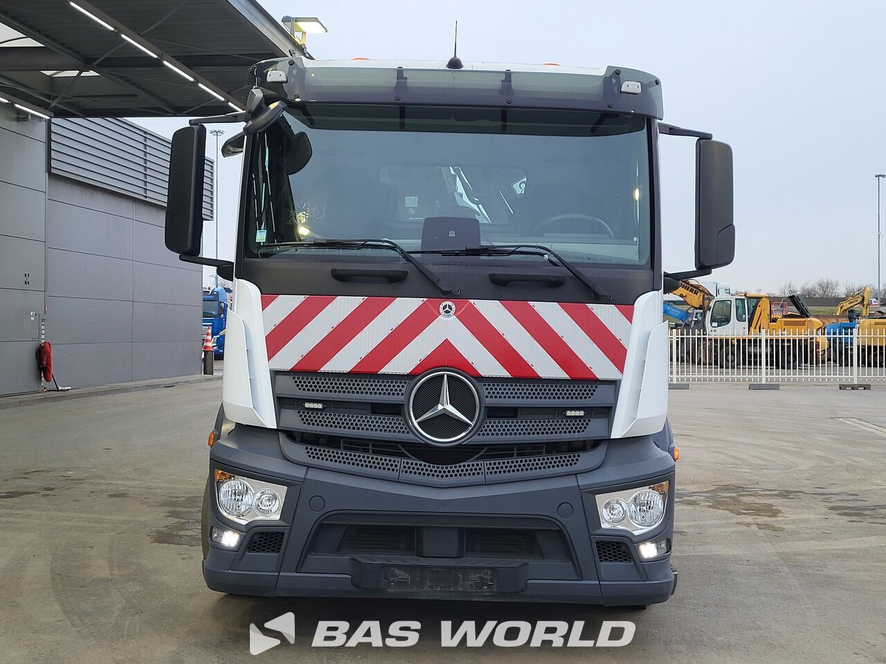 Other : Mercedes Actros 2633 شاحنة ذات خطاف