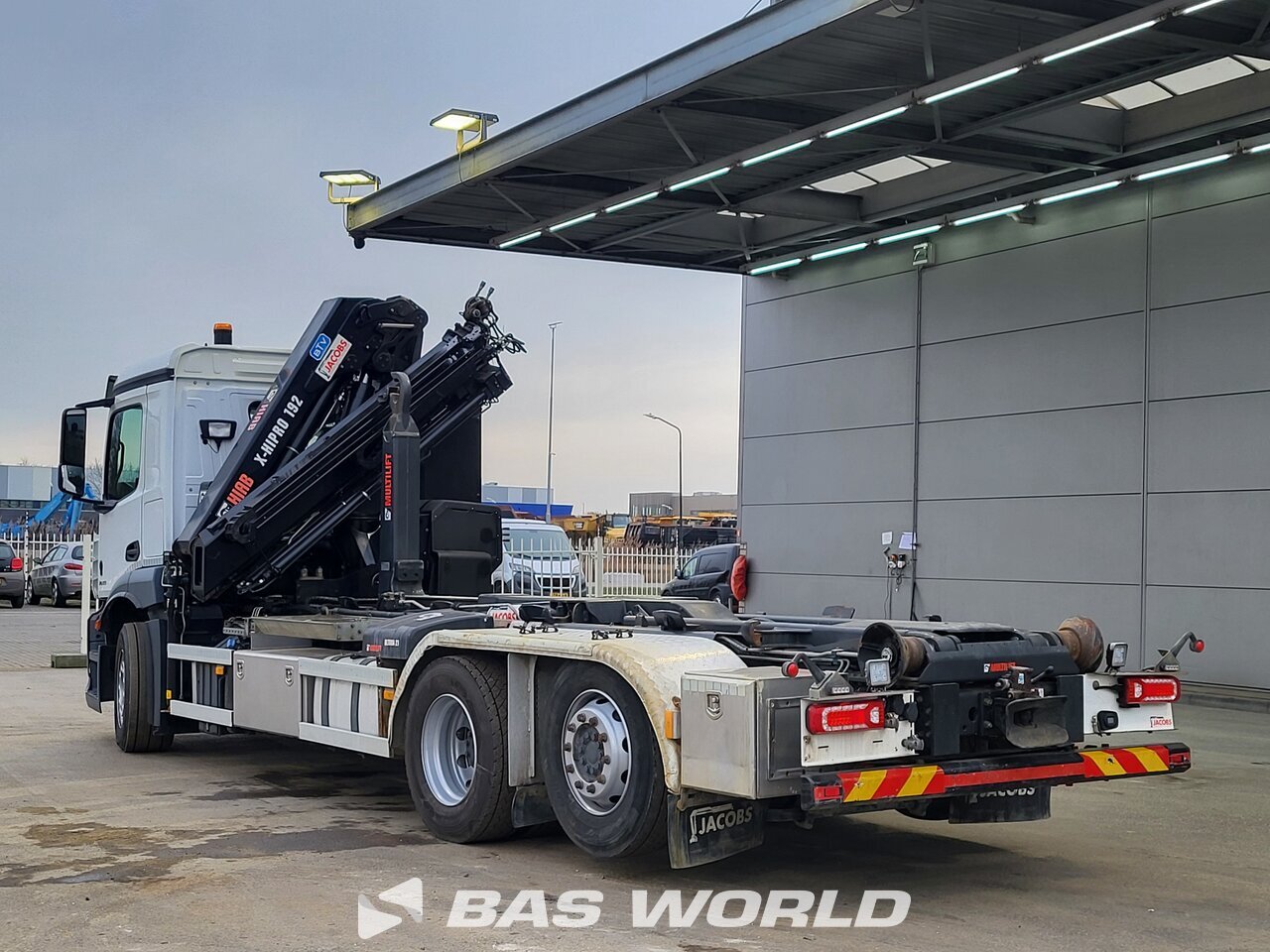 Other : Mercedes Actros 2633 شاحنة ذات خطاف