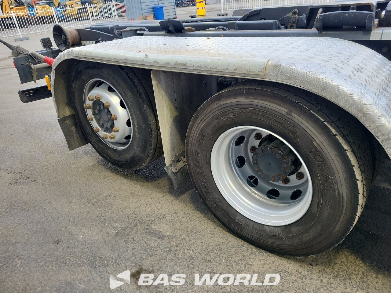 Other : Mercedes Actros 2633 شاحنة ذات خطاف