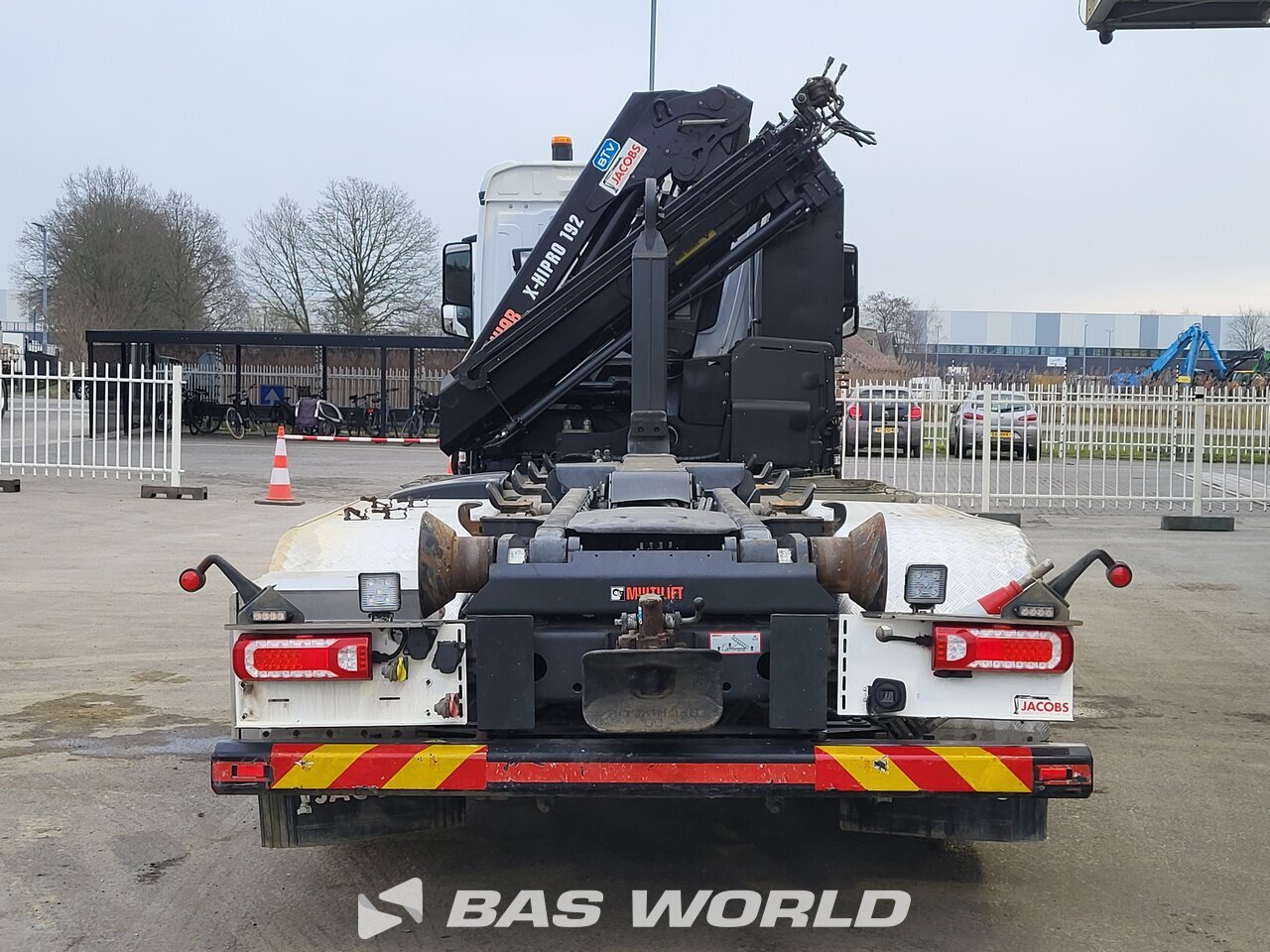 Other : Mercedes Actros 2633 شاحنة ذات خطاف