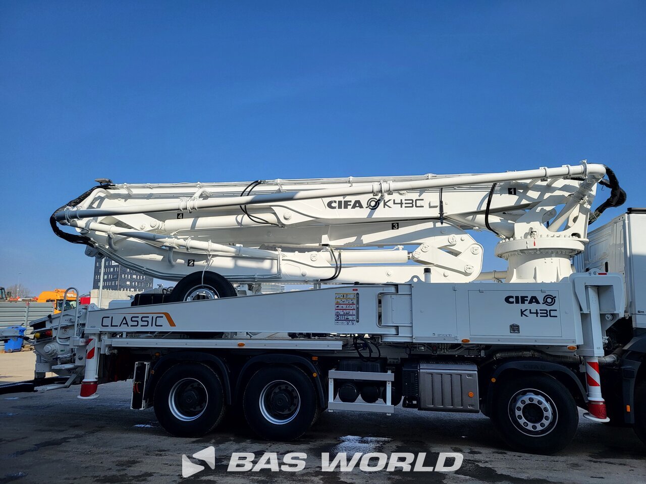 Other : Mercedes Arocs 3746 مضخة أسمنت