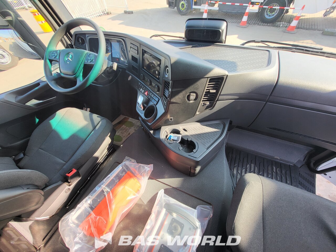 Other : Mercedes Arocs 3746 مضخة أسمنت