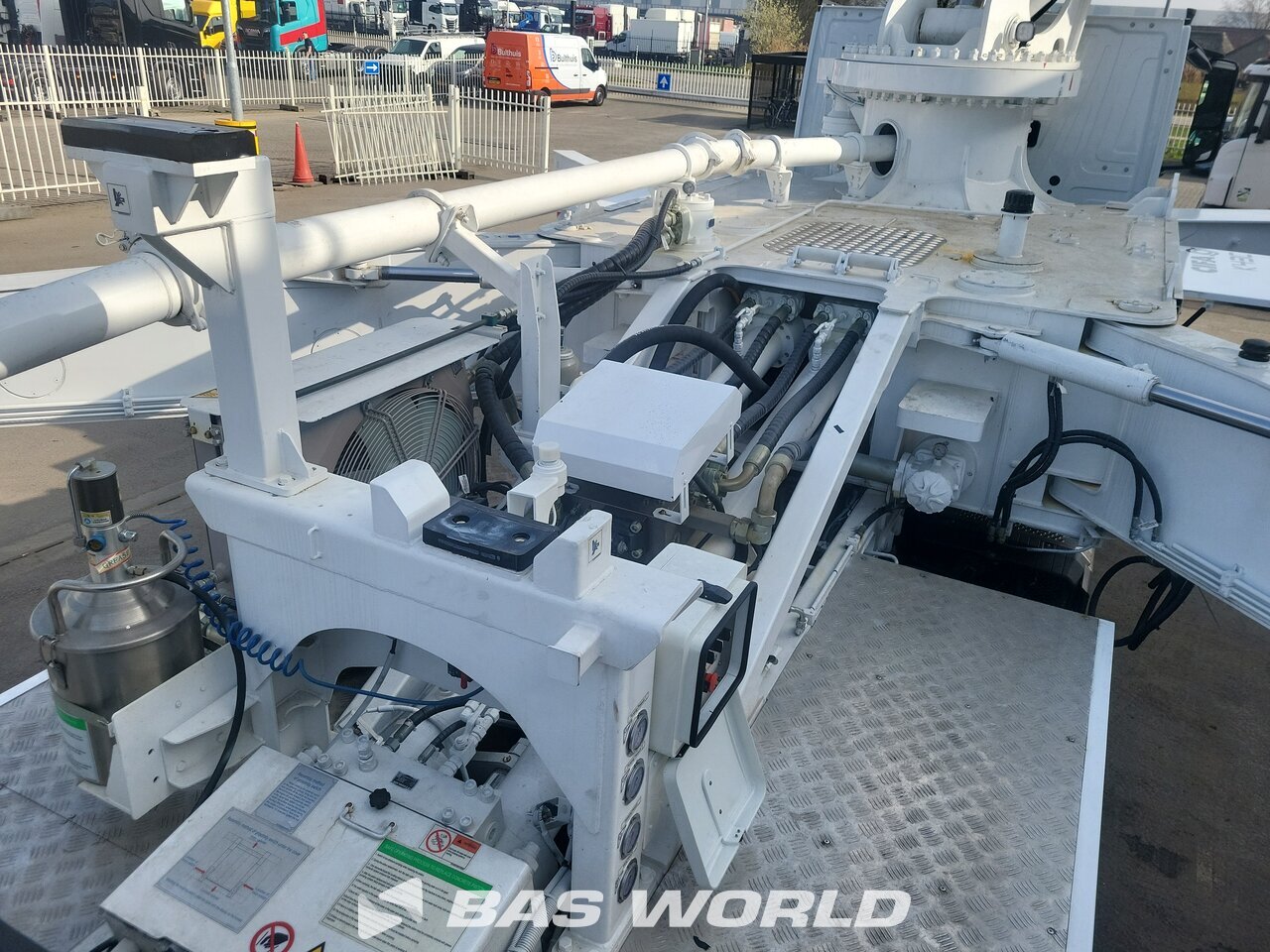 Other : Mercedes Arocs 3746 مضخة أسمنت
