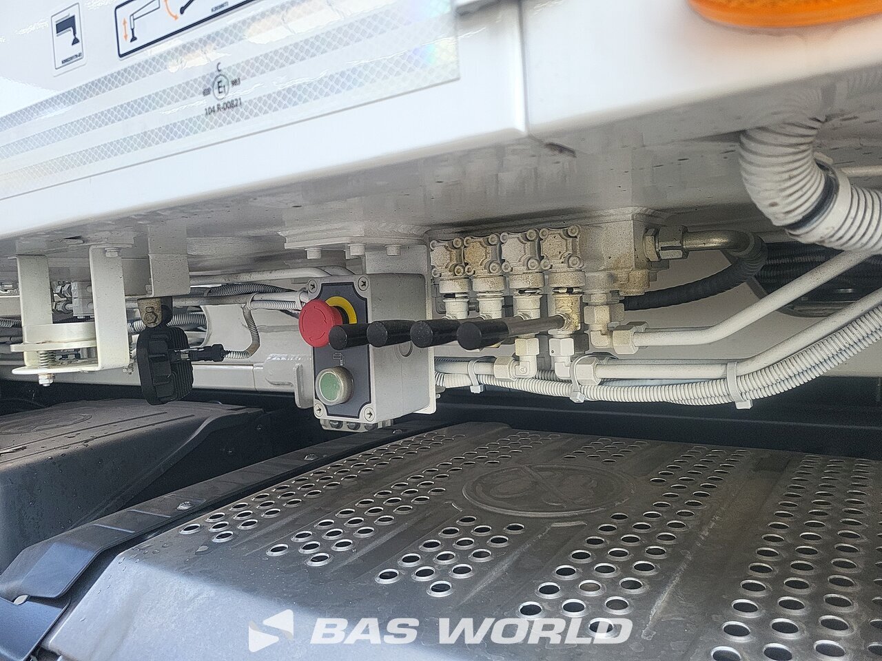 Other : Mercedes Arocs 3746 مضخة أسمنت