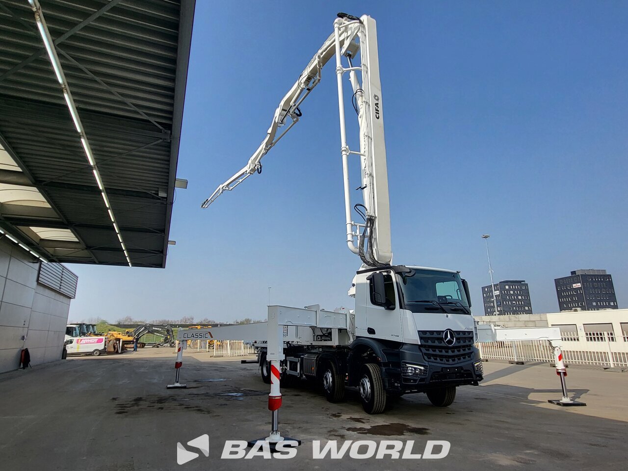 Other : Mercedes Arocs 3746 مضخة أسمنت