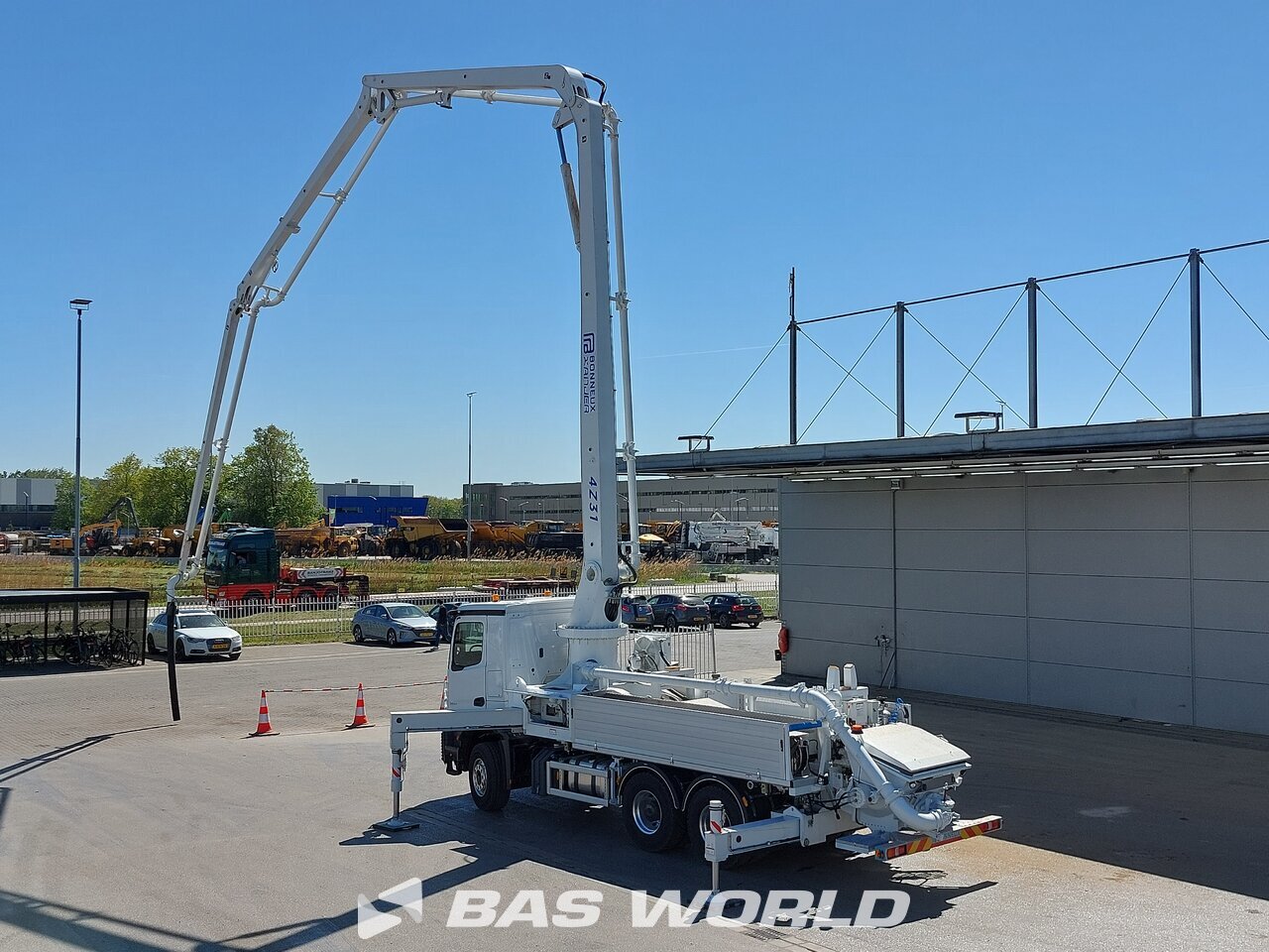 Other : Mercedes Arocs 2843 Concrete pump