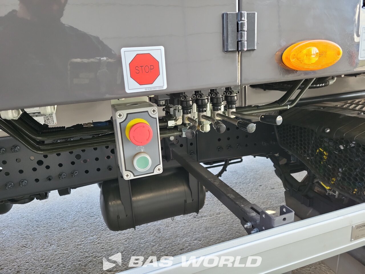 Other : Mercedes Arocs 2840 Concrete pump